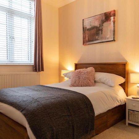 Luxury Living, Stylish Modern Apartment In The Heart Of Ryde Ryde  Exterior photo