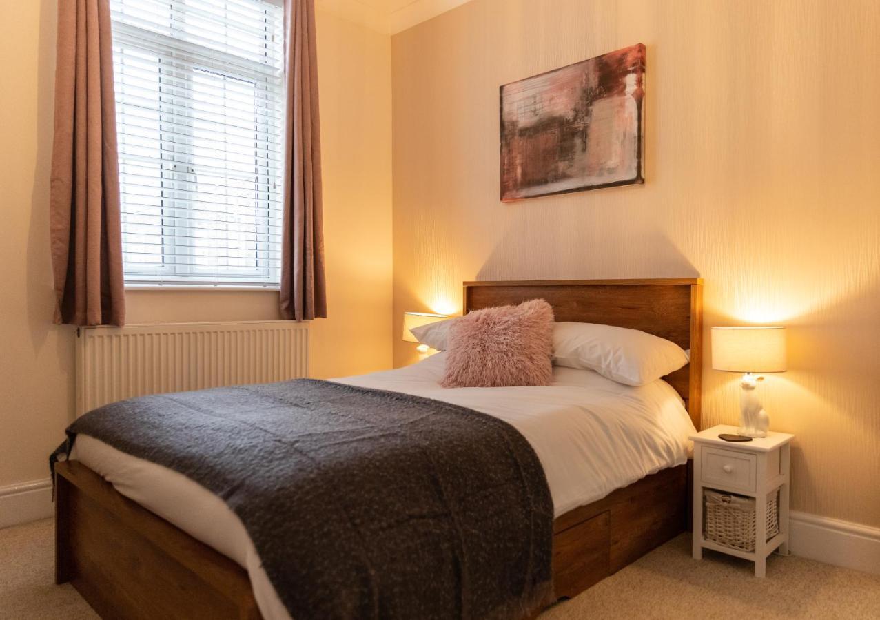 Luxury Living, Stylish Modern Apartment In The Heart Of Ryde Ryde  Exterior photo